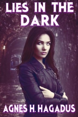 Lies in the Dark (Soulmates Andrea & Alicia #1)