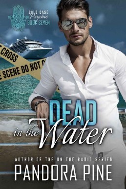 Dead in the Water (Cold Case Psychic Book 7)