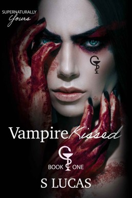 Vampire Kissed (Supernaturally Yours Book 1)