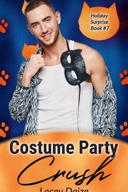 Costume Party Crush (Holiday Surprise Book 7)