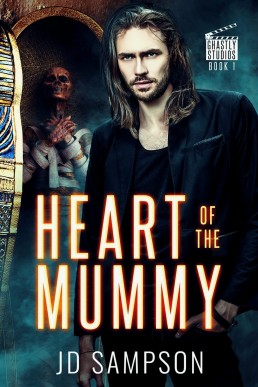 Heart of the Mummy (Ghastly Studios #1)