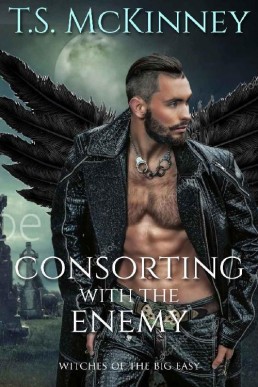 Consorting With The Enemy (Witches of the Big Easy 5)