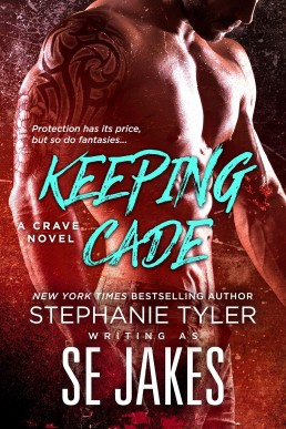 Keeping Cade (A Crave Club Novel)