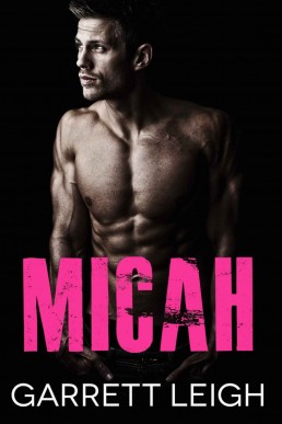 Micah (Lucky 4)(Previously published as Falling For My Roommate)